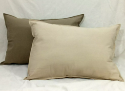 ALMOHADON TUSOR 70X50