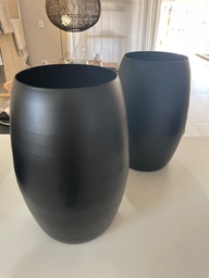 FLORERO UNICO NEGROBLACK